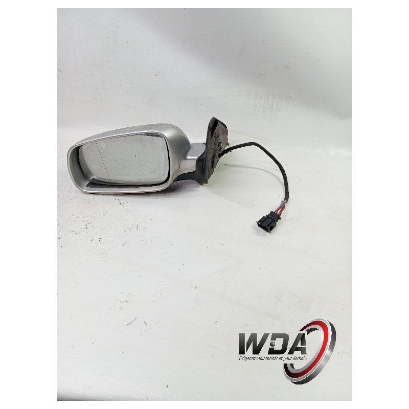 8389811a74ba15cb896c51390166bf29