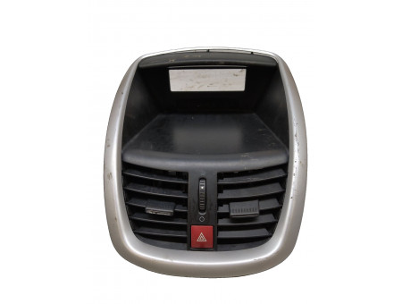 75e296b6394bd764de124fab8d20223b