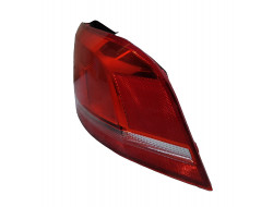 4e8867bbc1a63727cc12621c3cc4451e