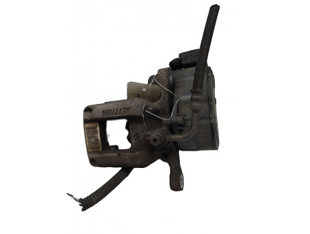 f28590b8923b97a16fe8da6cde044fa4