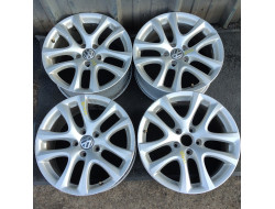 d77053530b9df2457fe2da9059f99cfc