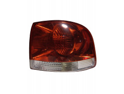 7f54556fa7ea5352f674eabc32646af8