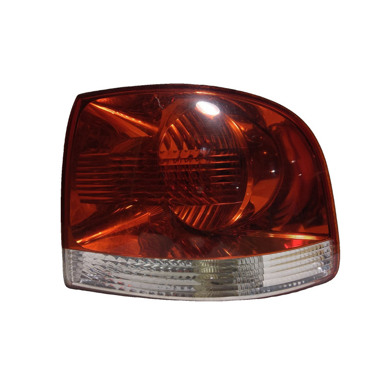 7f54556fa7ea5352f674eabc32646af8