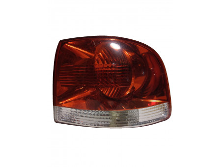 7f54556fa7ea5352f674eabc32646af8