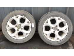 03fe0c0998c8abb1fa7ae4a555d3cf81