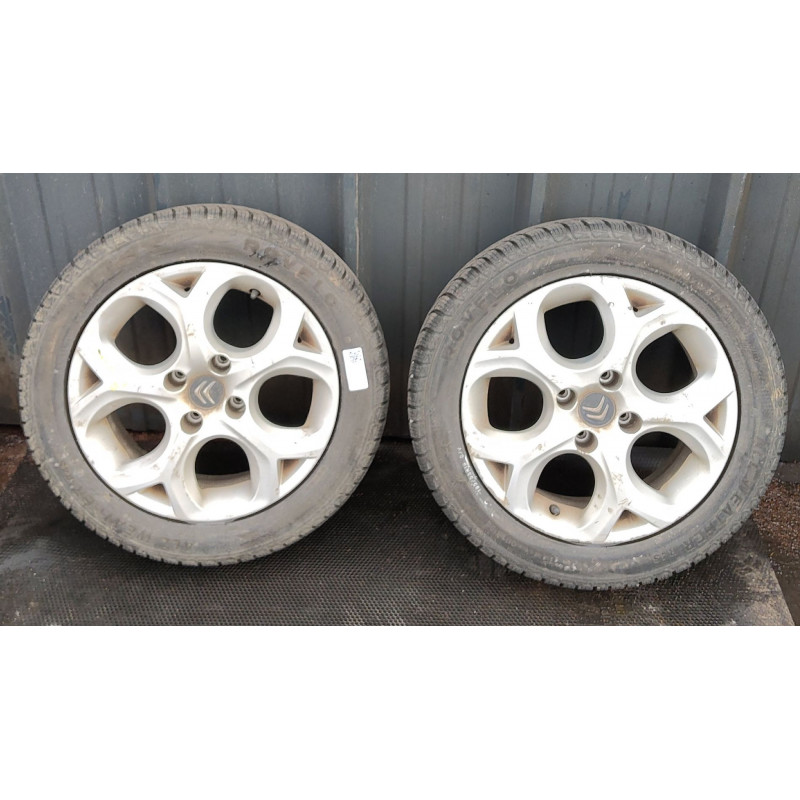 03fe0c0998c8abb1fa7ae4a555d3cf81